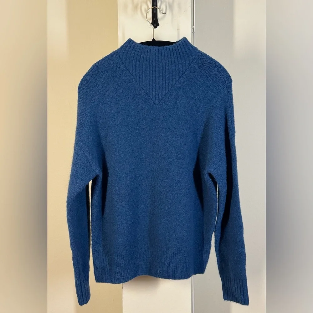 NEW. J Crew women’s sweater.
